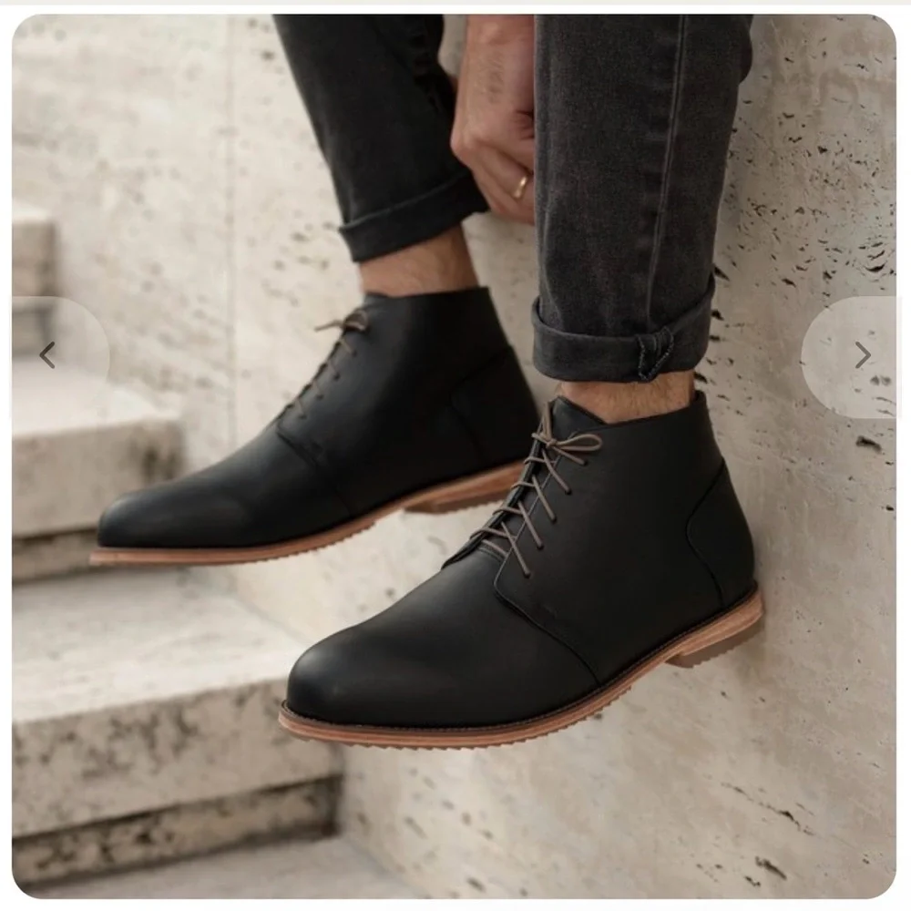 NISOLO EVERYDAY CHUKKA BOOT BLACK